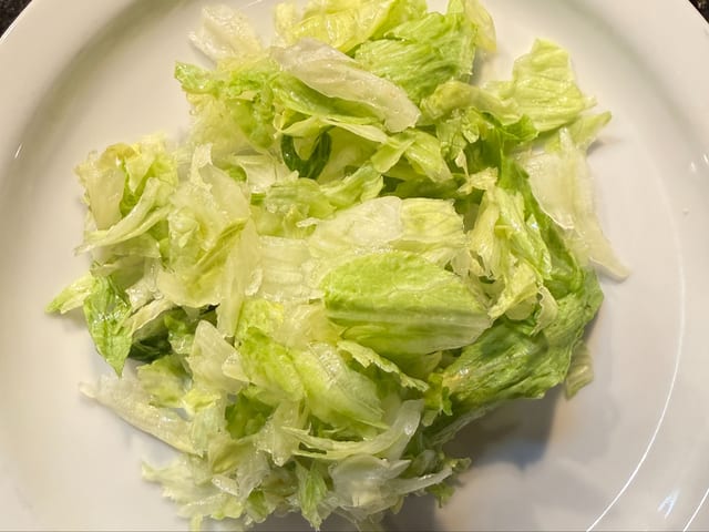 1/2 LB Lettuce.